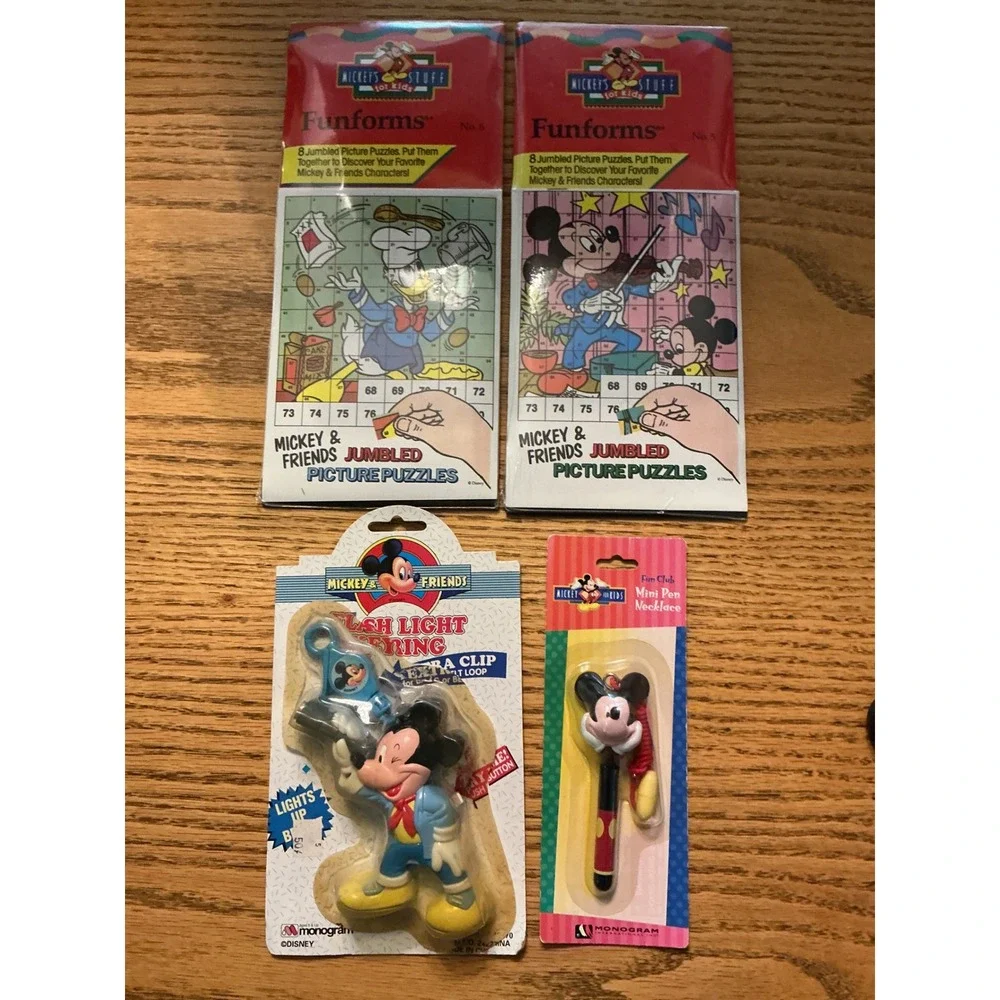 Vintage Disney Mickey Mouse Stationery Set Funforms Puzzles Flashlight Pen New
